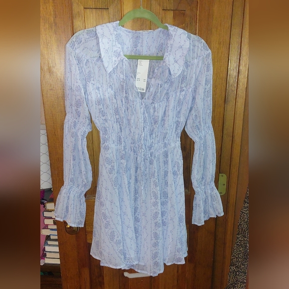 UO Kimchi Blue Lonie Smocked Mini Dress - Picture 4 of 10